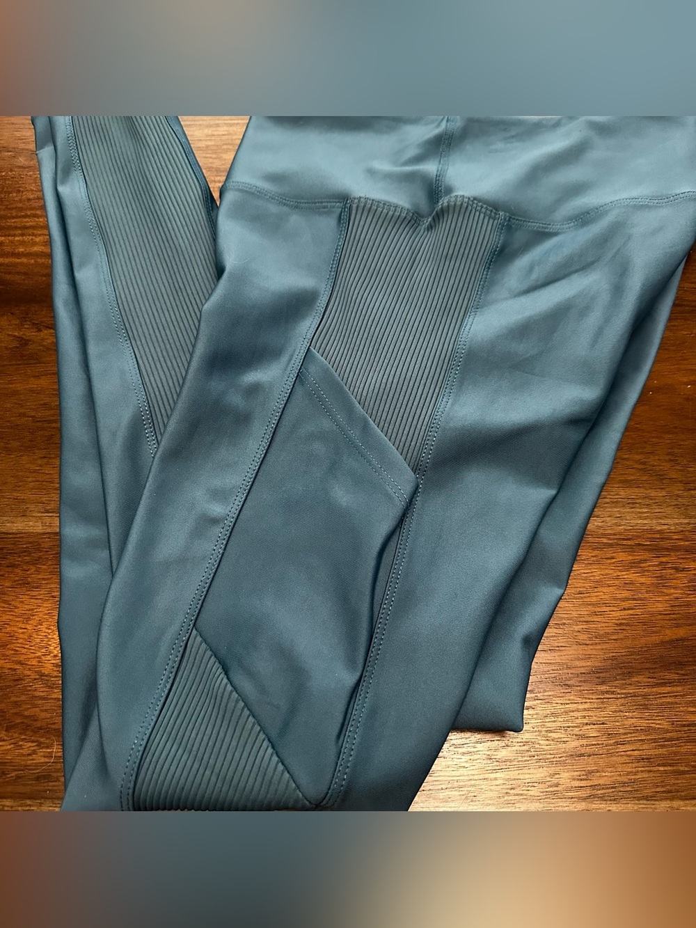 Peloton Show Up Pocket Leggings Small - Picture 3 of 6